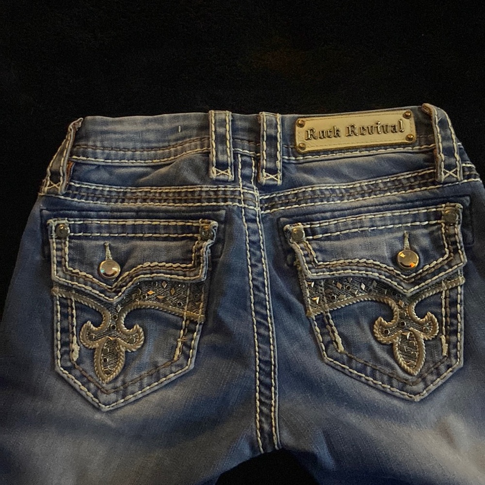 Rock Revival sz 25